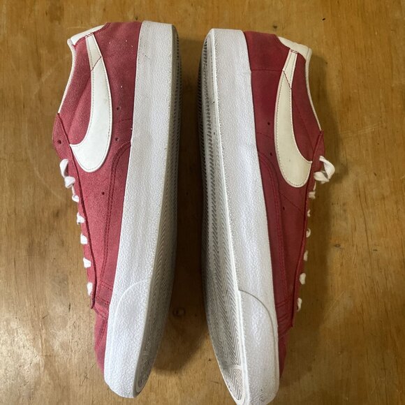 Nike Blazer Low 77  University Red DA7254-600 Athletic Suede Sneakers mens Sz 14 - Picture 6 of 10